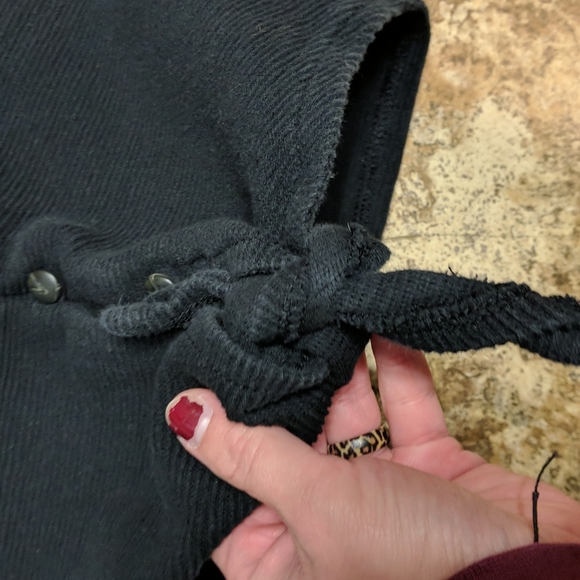 Madewell texture & thread black tie front button front sleeveless top size xs - Picture 4 of 6